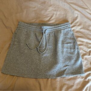 Aritzia Heather Chrome Cozy Sweatfleece Mini Skirt
